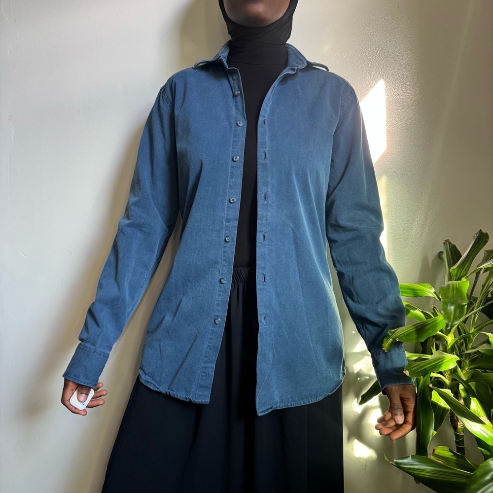 Vintage unisex lightweight faded button‎ down long sleeves navy shirt
